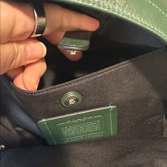 Coach NWOT Charles Varsity Stripe Men's Slingpack - Picture 17 of 17